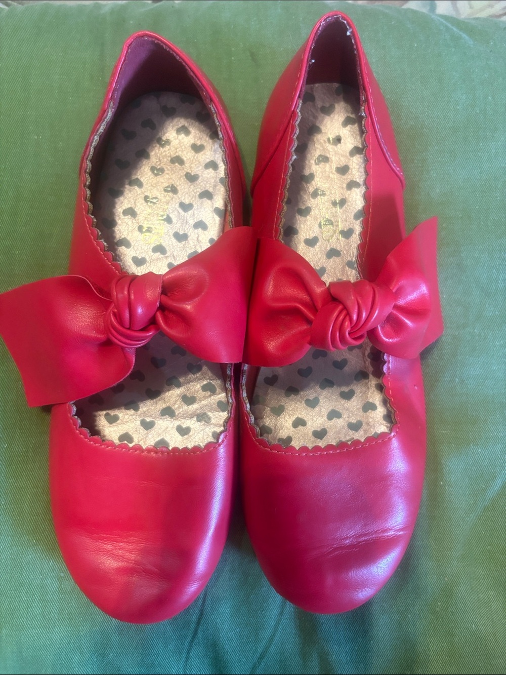 Angie Red Bow Mary Jane Dress Shoes for Kids